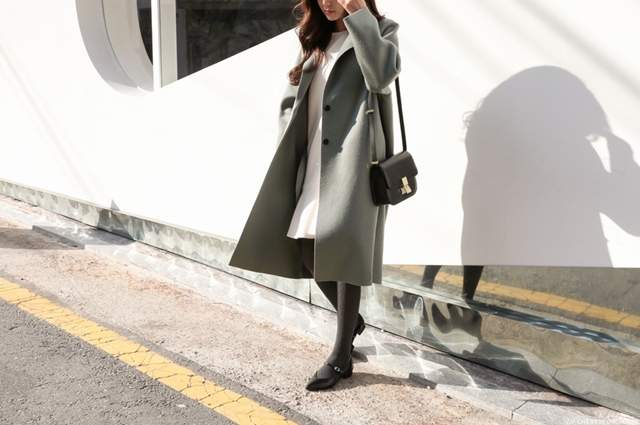 穿搭必參考的《冬季大衣三大綁帶法》原來網美穿起來這麼好看是有原因der