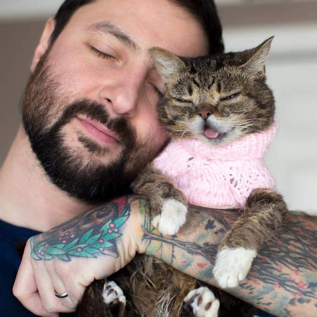 《鬍子男與貓》毛茸茸的貓咪也喜歡毛茸茸的貓奴？（笑）