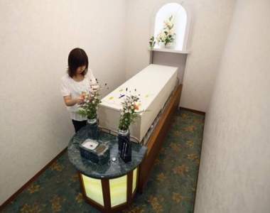 最後的等待《日本遺體飯店》興起 讓至親陪走最後一程 最後的等待《日本遺體飯店》興起 讓至親陪走最後一程