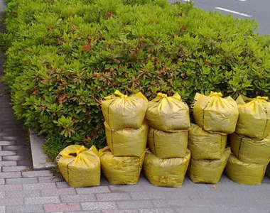 《鹿兒島居民才知道的黃色塑膠袋》絕對不是拿來裝垃圾的啊~ 《鹿兒島居民才知道的黃色塑膠袋》絕對不是拿來裝垃圾的啊~