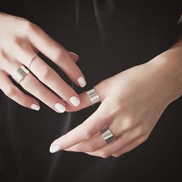 伸出雙手吧!《從手指型看個性》手指修長的人又有怎樣的個性呢? 伸出雙手吧!《從手指型看個性》手指修長的人又有怎樣的個性呢?