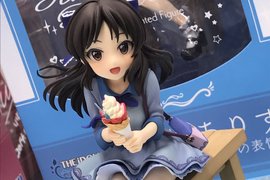 橘愛麗絲公仔《入手先拍內褲成流行》你們對一個小學6年級生做什麼…… 橘愛麗絲公仔《入手先拍內褲成流行》你們對一個小學6年級生做什麼……
