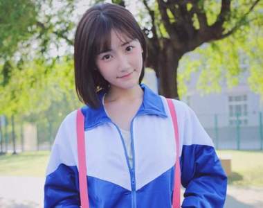 《韓國學生羨慕中國學生的制服》羨慕的點讓人黑人問號...... 《韓國學生羨慕中國學生的制服》羨慕的點讓人黑人問號......