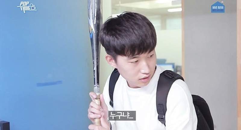 《男人獨自在家行為》就算不是男生也會出現的行為是什麼呢？