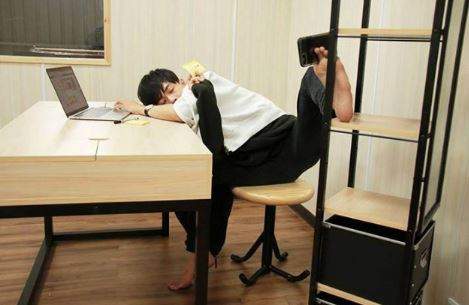 另類台灣之光(?)《台灣設計師的偽女友照紅到韓國》網友反而超認真w