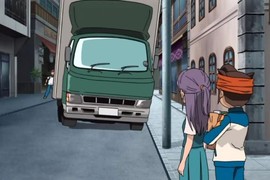 貨車司機爆氣《休息站小睡片刻被投訴》社會是靠貨車司機撐起來的耶…… 貨車司機爆氣《休息站小睡片刻被投訴》社會是靠貨車司機撐起來的耶……