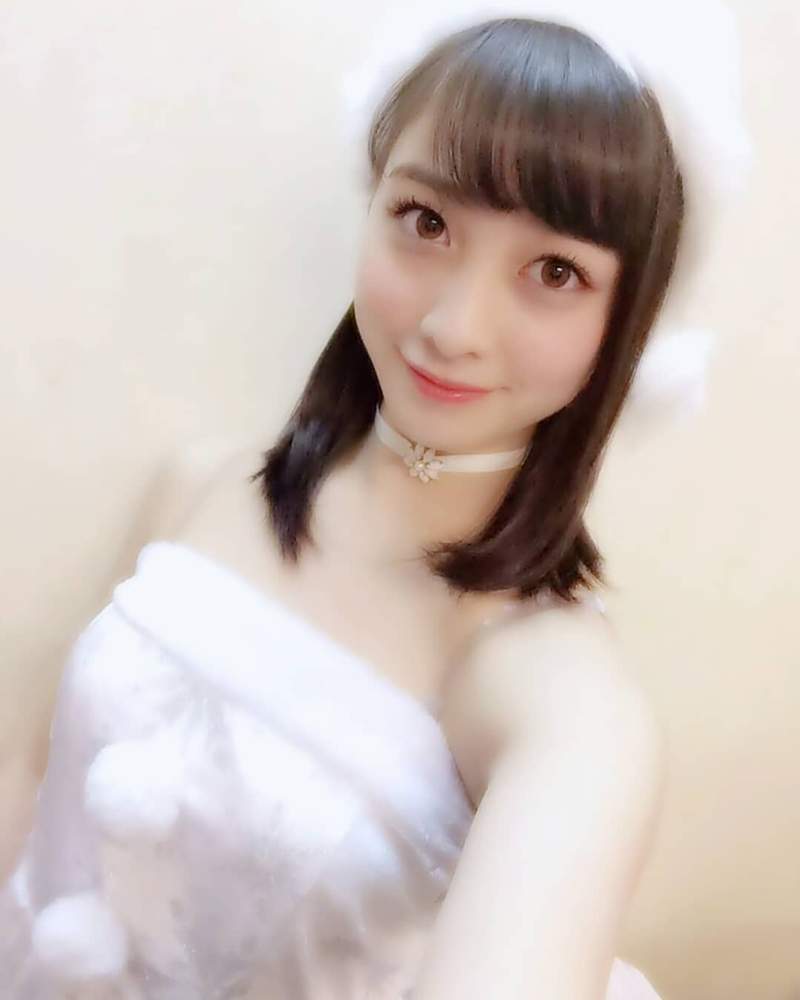 《橋本環奈》最新寫真集「NATUREL」明年2月3日20歲生日當天發售❤ 《橋本環奈》最新寫真集「NATUREL」明年2月3日20歲生日當天發售❤