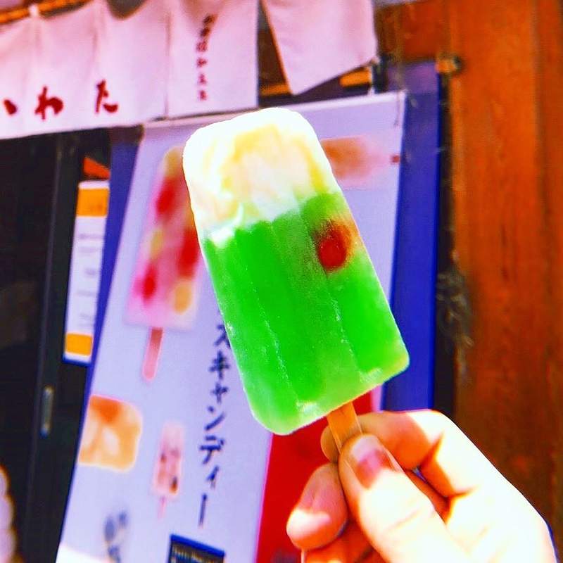 小江戶.川越發現《漂浮汽水冰棒》就像整杯汽水直接凍成冰棒的超可愛配色❤ 小江戶.川越發現《漂浮汽水冰棒》就像整杯汽水直接凍成冰棒的超可愛配色❤