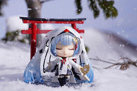《2018雪初音丹頂巫女》超可愛的初音巫女黏土人與figma出擊❤ 《2018雪初音丹頂巫女》超可愛的初音巫女黏土人與figma出擊❤