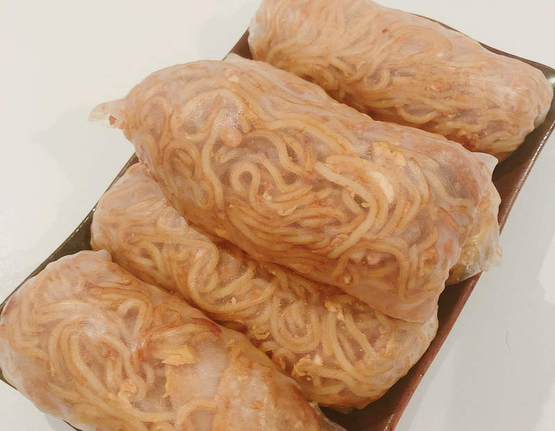 遊戲玩家必見《日式炒麵捲》單手就能快速吃飽的超便利料理