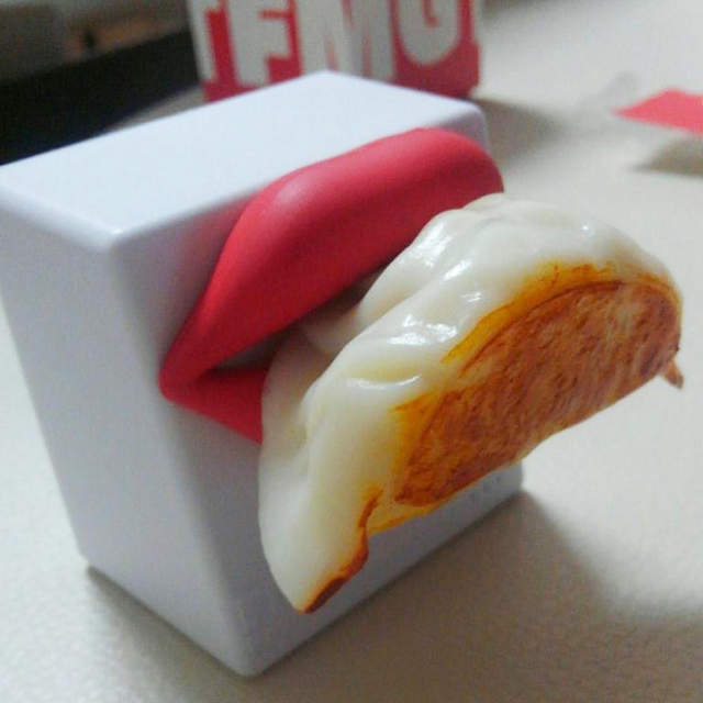超狂《煎餃計時器》緩慢入口的煎餃讓你視線完全無法集中在鍋內(嗯?) 超狂《煎餃計時器》緩慢入口的煎餃讓你視線完全無法集中在鍋內(嗯?)