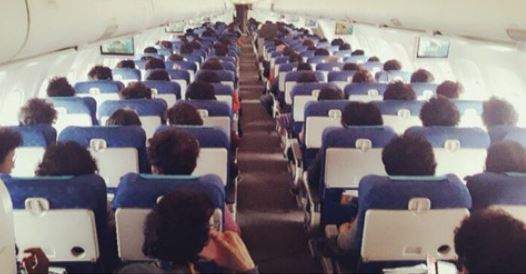 空服員看到這景象笑翻《CTRLC+V的乘客》原來大有來頭