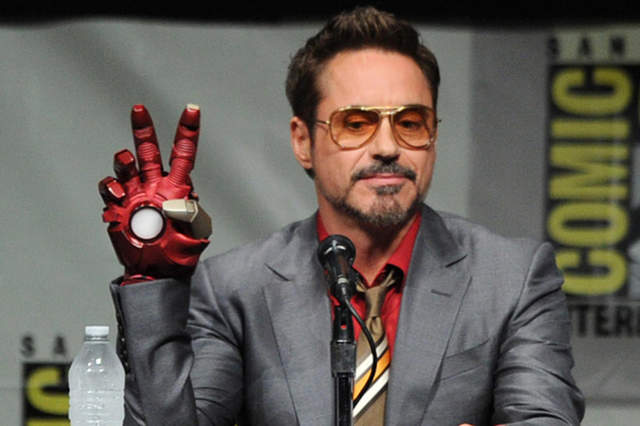 感恩RDJ讚嘆RDJ《復仇者3提前上映》不過對台灣來說好像沒差w 感恩RDJ讚嘆RDJ《復仇者3提前上映》不過對台灣來說好像沒差w