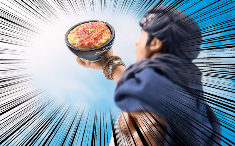 勇者義彥手上這一碗《模型飯Vol.1》1/12比例超擬真美食組裝模型，讓你心愛的模型有飯吃