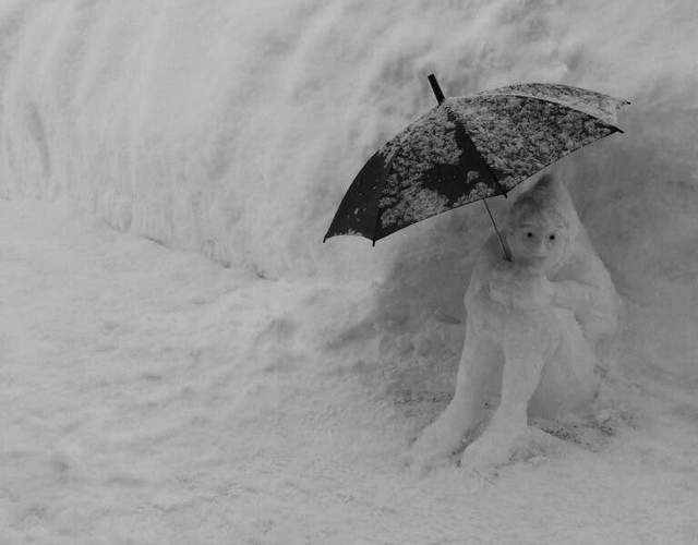 開門絕對嚇死人《詭異雪人》晚上驚嚇效果更優秀ww(欸) 開門絕對嚇死人《詭異雪人》晚上驚嚇效果更優秀ww(欸)