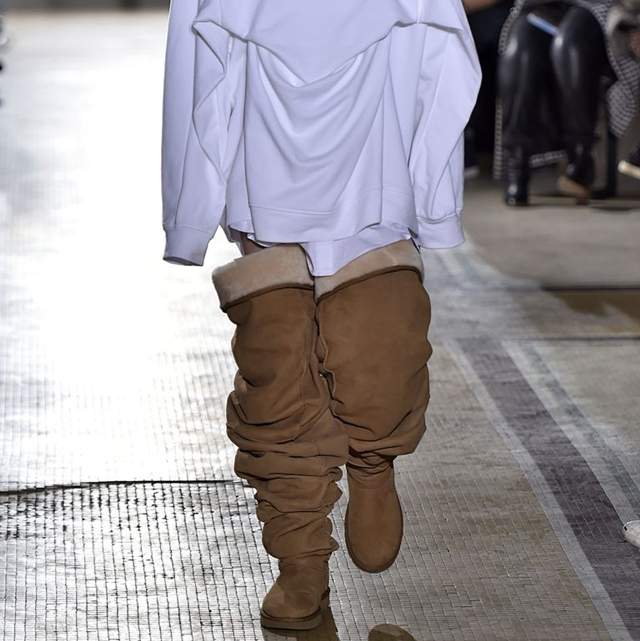 短腿無法駕馭的《超浮誇UGG膝上靴》從腳底到大腿都讓你暖呼呼不著涼 短腿無法駕馭的《超浮誇UGG膝上靴》從腳底到大腿都讓你暖呼呼不著涼