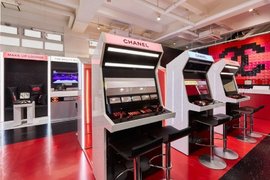 超衝突宣傳《日本香奈兒打造全世界第一家「電動玩具店」》這夾娃娃機裡面的禮物真的夾到賺到啦 超衝突宣傳《日本香奈兒打造全世界第一家「電動玩具店」》這夾娃娃機裡面的禮物真的夾到賺到啦