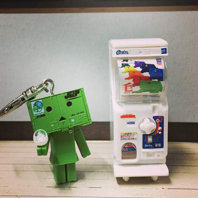 《迷你轉蛋機轉蛋》有了這些小扭蛋機就可以開一間小小扭蛋店了 《迷你轉蛋機轉蛋》有了這些小扭蛋機就可以開一間小小扭蛋店了