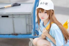 《工作細胞》萌萌血小板Cosplay 《小柔SeeU》上工啦 《工作細胞》萌萌血小板Cosplay 《小柔SeeU》上工啦