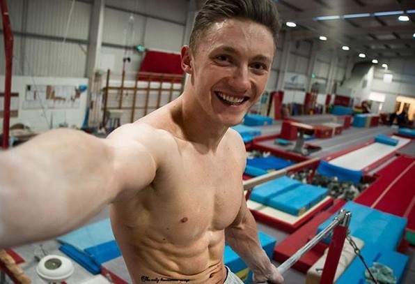 《體操國手的花式穿褲法》Nile Wilson就是這麼樣的專業XD