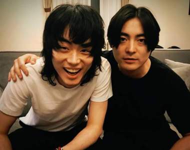 山田孝之×菅田將暉開設共同帳號《山田菅田》難道只為放閃用?(誤) 山田孝之×菅田將暉開設共同帳號《山田菅田》難道只為放閃用?(誤)