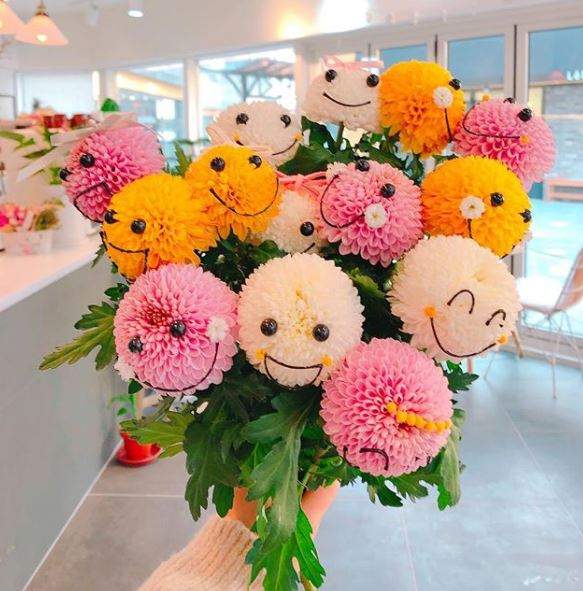 韓國IG全面淪陷中《表情桌球菊》旅行青蛙竟然也被收入惹(๑´ڡ`๑)