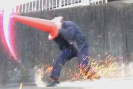 《日本功夫上班族》三角錐特效連段帥到嫑嫑的 《日本功夫上班族》三角錐特效連段帥到嫑嫑的