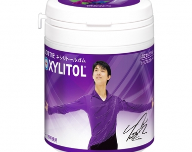 日本樂天推出《羽生結弦XYLITOL桶裝口香糖》新包裝....我還以為是奶粉還是健康食品之類的(炸) 日本樂天推出《羽生結弦XYLITOL桶裝口香糖》新包裝....我還以為是奶粉還是健康食品之類的(炸)