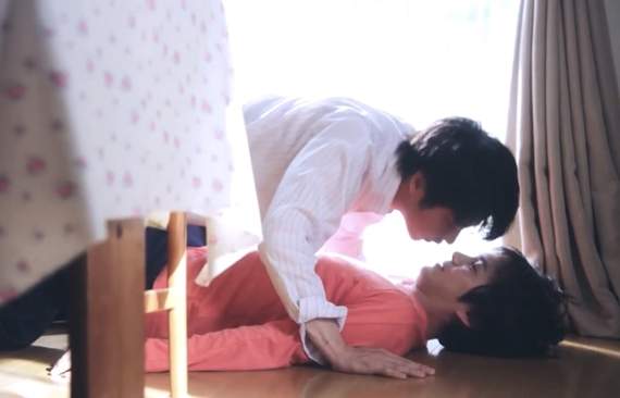 BL日劇《大叔的愛》第7話的甜蜜片段其中隱藏著「消失的台詞」? BL日劇《大叔的愛》第7話的甜蜜片段其中隱藏著「消失的台詞」?