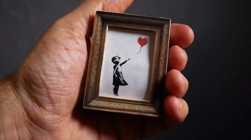 DIY教學《Banksy》慘遭碎紙刑的名畫「拿著氣球的女孩」碎碎平安掌心版,快來碎一波吧 DIY教學《Banksy》慘遭碎紙刑的名畫「拿著氣球的女孩」碎碎平安掌心版,快來碎一波吧