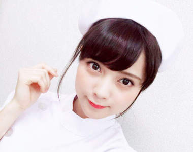 《桃月梨子》漂亮小護士最新FLASH週刊寫真美圖 《桃月梨子》漂亮小護士最新FLASH週刊寫真美圖