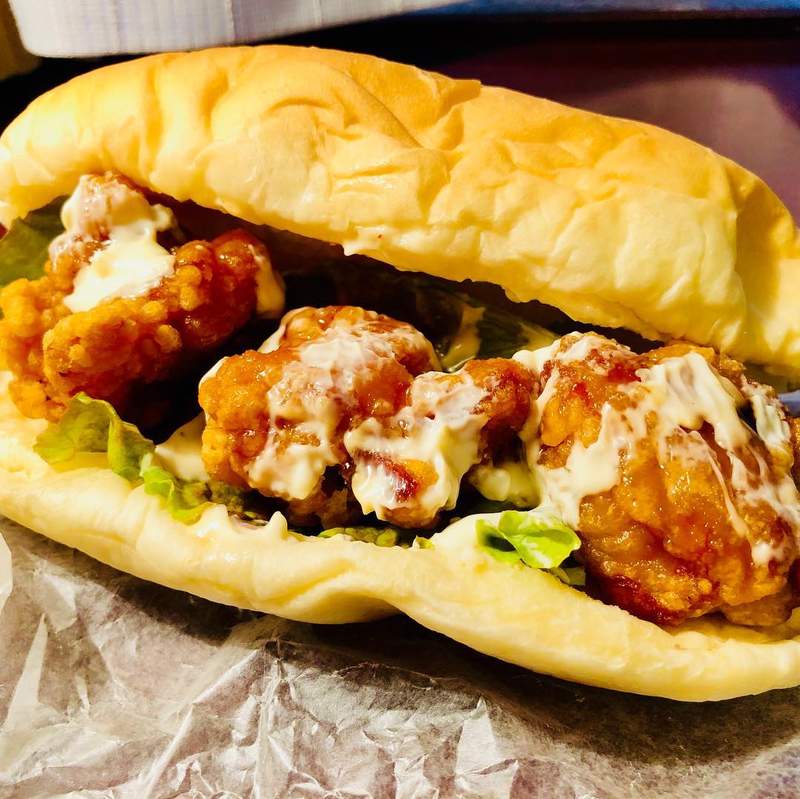 日本人氣美食《北海道胖子麵包》完全無視熱量的大尺寸餐包專賣店