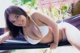 紗綾《奇蹟巨乳小學生》曾經的童顏巨乳現在寫真引退哭哭好難過 紗綾《奇蹟巨乳小學生》曾經的童顏巨乳現在寫真引退哭哭好難過