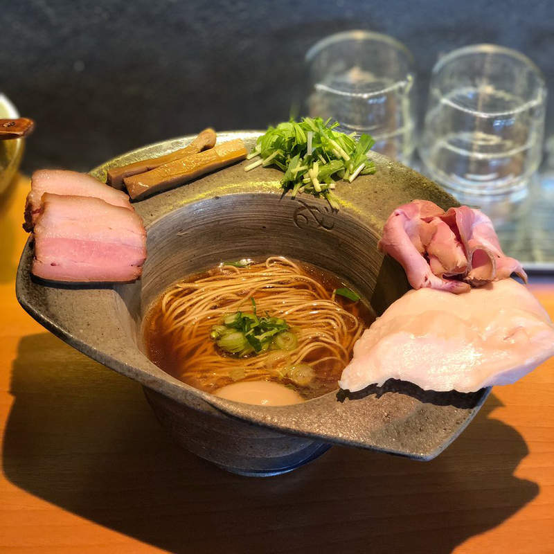 《高意識系拉麵》拉麵配料分開放看起來會比較好吃嗎？