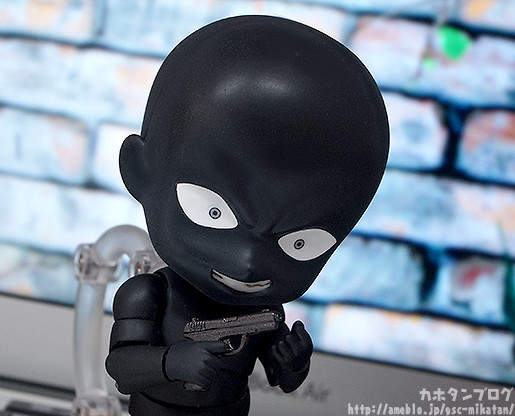 名偵探柯南《黑影黏土人》整隻黑漆漆的XD 網友：這塗裝有點混