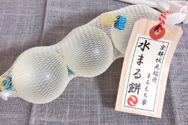 京都《水信玄餅水球》戳一下波一聲超可愛特殊吃法 京都《水信玄餅水球》戳一下波一聲超可愛特殊吃法
