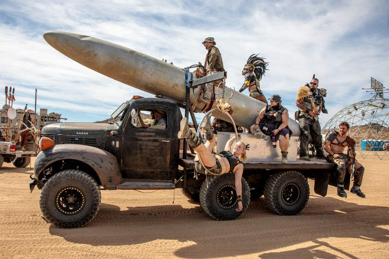 《狂》末日世界與狂改車 在美國沙漠中真實出現 - 圖片1