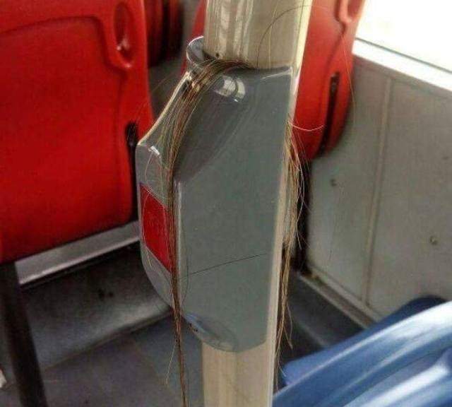 《別人不幸的照片》帶著我很好運的心情來面對星期一吧 《別人不幸的照片》帶著我很好運的心情來面對星期一吧