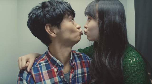 《親不停的日本廣告》單身鄉民怒:現充都給我爆炸到白頭吧ww 《親不停的日本廣告》單身鄉民怒:現充都給我爆炸到白頭吧ww