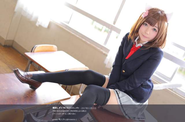 《貓耳制服誘惑》穂南しずく的學生妹模樣萌萌搭 《貓耳制服誘惑》穂南しずく的學生妹模樣萌萌搭