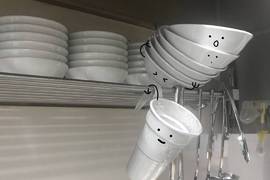 大阪地震《奇蹟生還的家中物品》打開家門瞬間心臟差點吐出來啊啊啊... 大阪地震《奇蹟生還的家中物品》打開家門瞬間心臟差點吐出來啊啊啊...