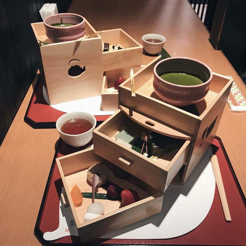 抹茶控必見《京都抹茶鍋》達成所有食材都變成抹茶綠的使命(?) 抹茶控必見《京都抹茶鍋》達成所有食材都變成抹茶綠的使命(?)