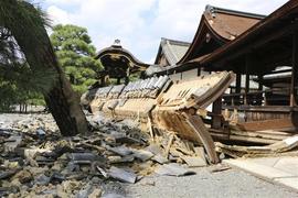 日本強颱損傷嚴重《京都神社停止參拜名單》要去觀光的人們要注意喔 日本強颱損傷嚴重《京都神社停止參拜名單》要去觀光的人們要注意喔