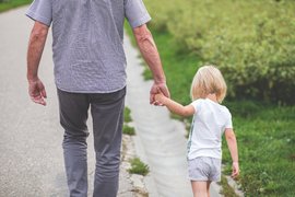 reddit話題《發現兒子名來自老婆前男友》老公覺得完全不能接受... reddit話題《發現兒子名來自老婆前男友》老公覺得完全不能接受...