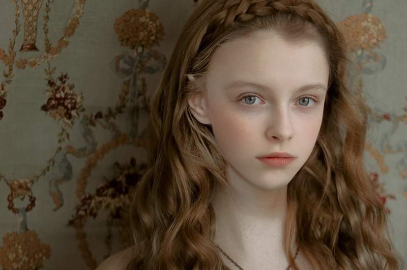 天使下凡嗎？《Milana Angelova》夢幻到宛如從古典畫中走出來的俄羅斯美人 