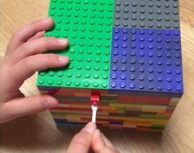 《樂高秘密盒》10歲天才少女小學生的原創作品 《樂高秘密盒》10歲天才少女小學生的原創作品