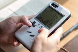 《iPhone一秒變Game Boy》超酷Wanle手機殼內建10款懷舊遊戲 《iPhone一秒變Game Boy》超酷Wanle手機殼內建10款懷舊遊戲