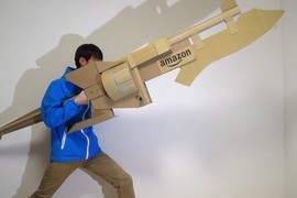 《紙箱武器手做達人》可以變形可以射擊簡直太帥氣了啊 《紙箱武器手做達人》可以變形可以射擊簡直太帥氣了啊