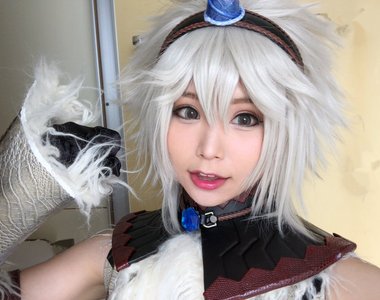 Cosplay正妹《五木あきら》的「魔物獵人」麒麟裝圍起360度人牆魅力無法擋 Cosplay正妹《五木あきら》的「魔物獵人」麒麟裝圍起360度人牆魅力無法擋