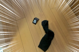 妻子的憤怒《老公髒衣服亂丟的下場》再丟就把你變成真的案發現場(喂ww) 妻子的憤怒《老公髒衣服亂丟的下場》再丟就把你變成真的案發現場(喂ww)